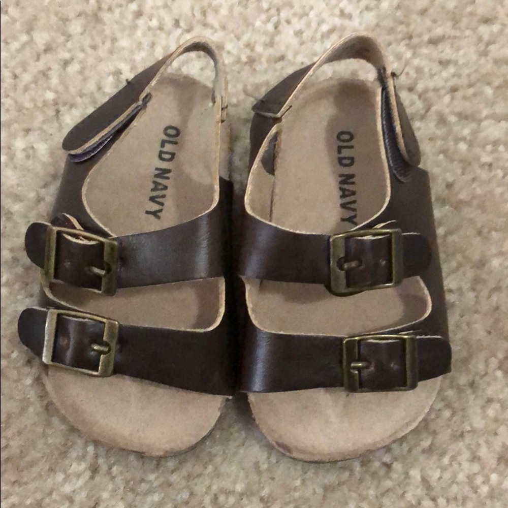 Sandals size 6-12 months!